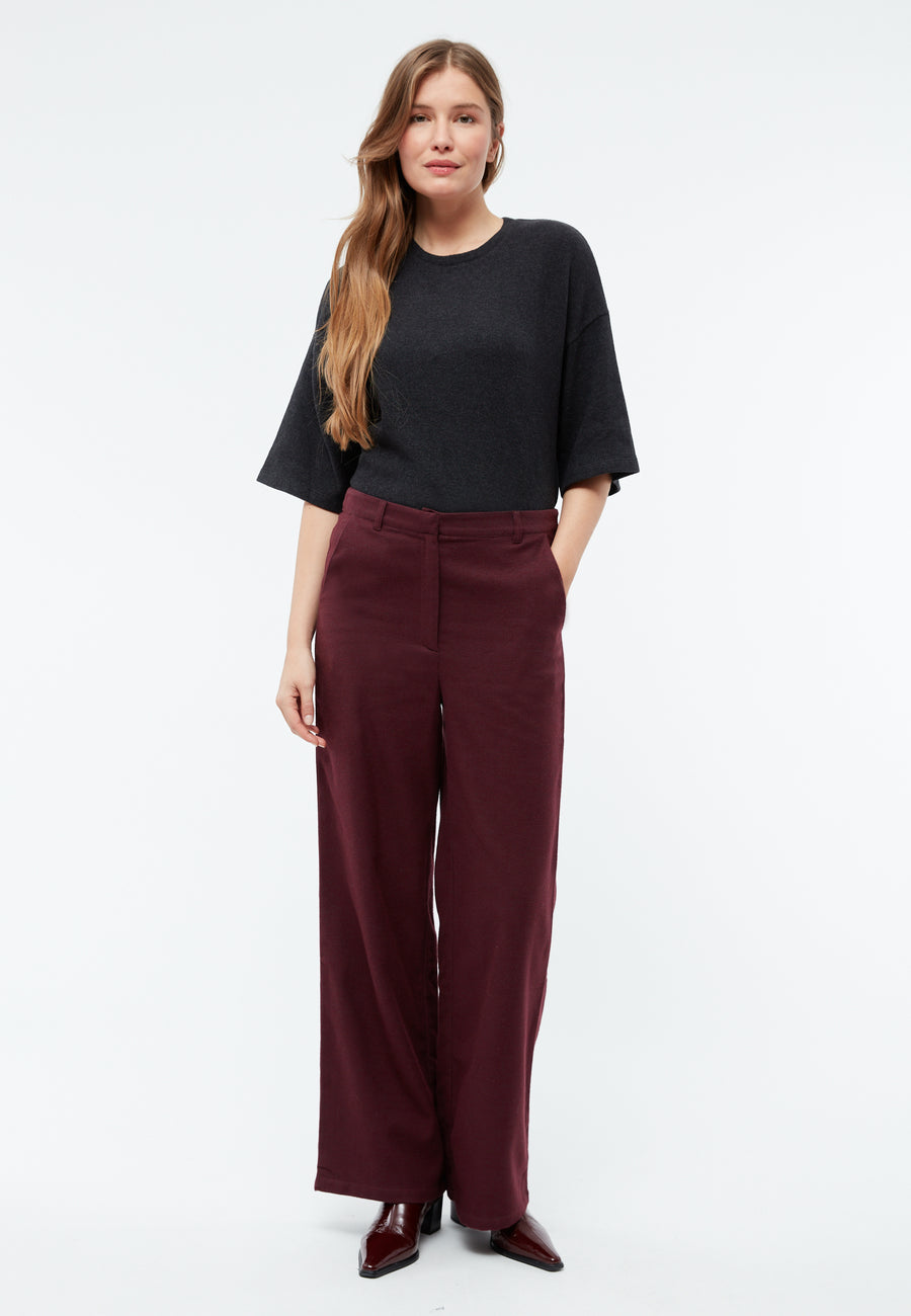 Givn Hose Beatrice Burgundy